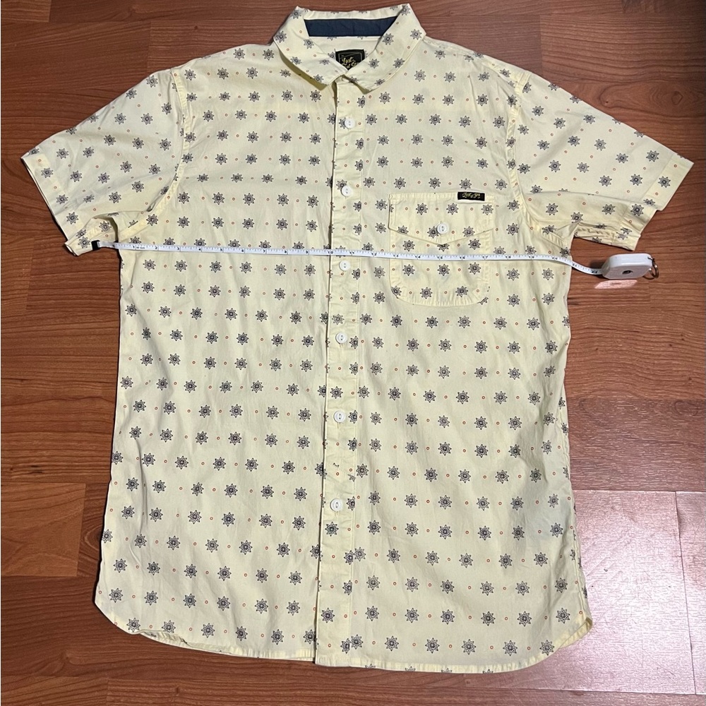 LOST AT SEA Men’s floral casual button down shirt - Picture 3 of 12